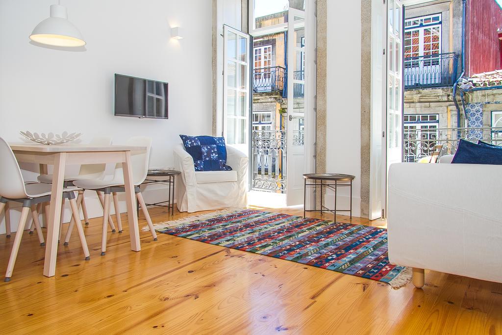 Liiiving In Porto | Blue Flower Apartment エクステリア 写真